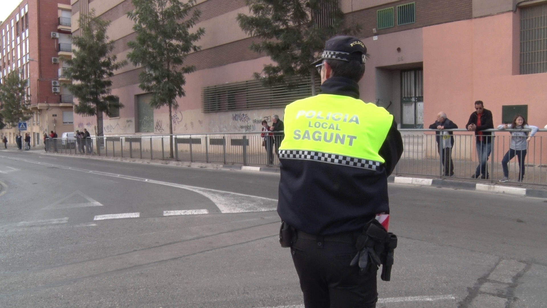 L'Ajuntament signa un acord amb els sindicats per a l'ampliació dels servicis voluntaris extraordinaris de la Policia Local