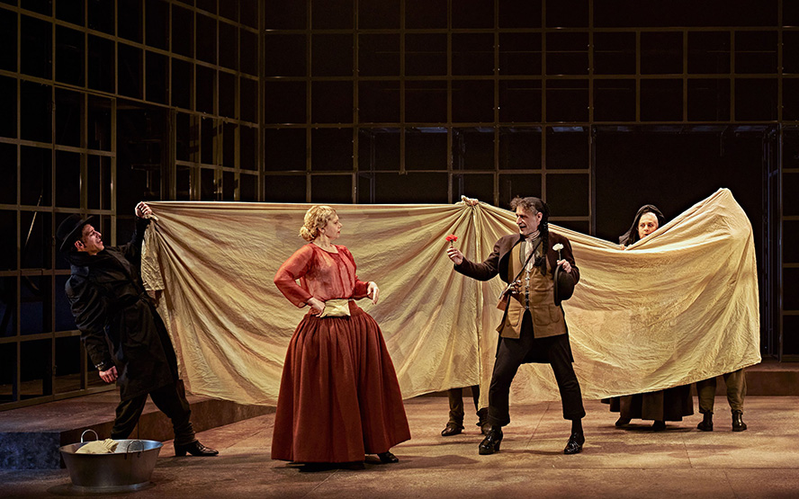 Sagunt a Escena porta a l’escenari la crítica social de Valle-Inclán i una reflexió sobre el pas del temps